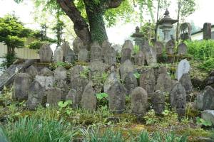 佐野・沢渡宿-十王堂石仏群