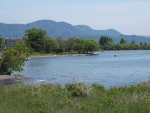 さいかち浜付近の琵琶湖