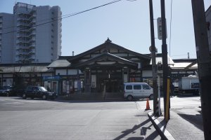 高尾駅
