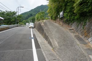 矢坪から右に入る