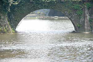 �߂��ˋ��i���l���j