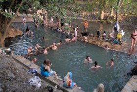 ヒンダート温泉